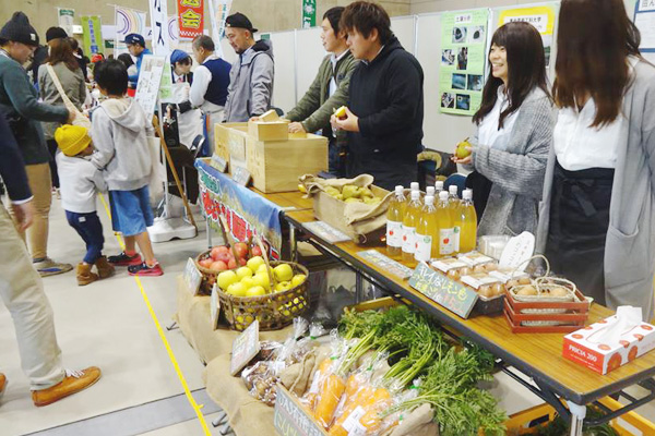 会場の様子の画像