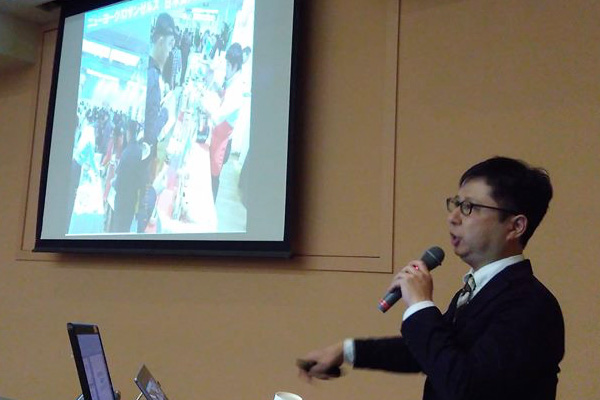 今年度を振り返り情報報告する有機農業の匠の画像